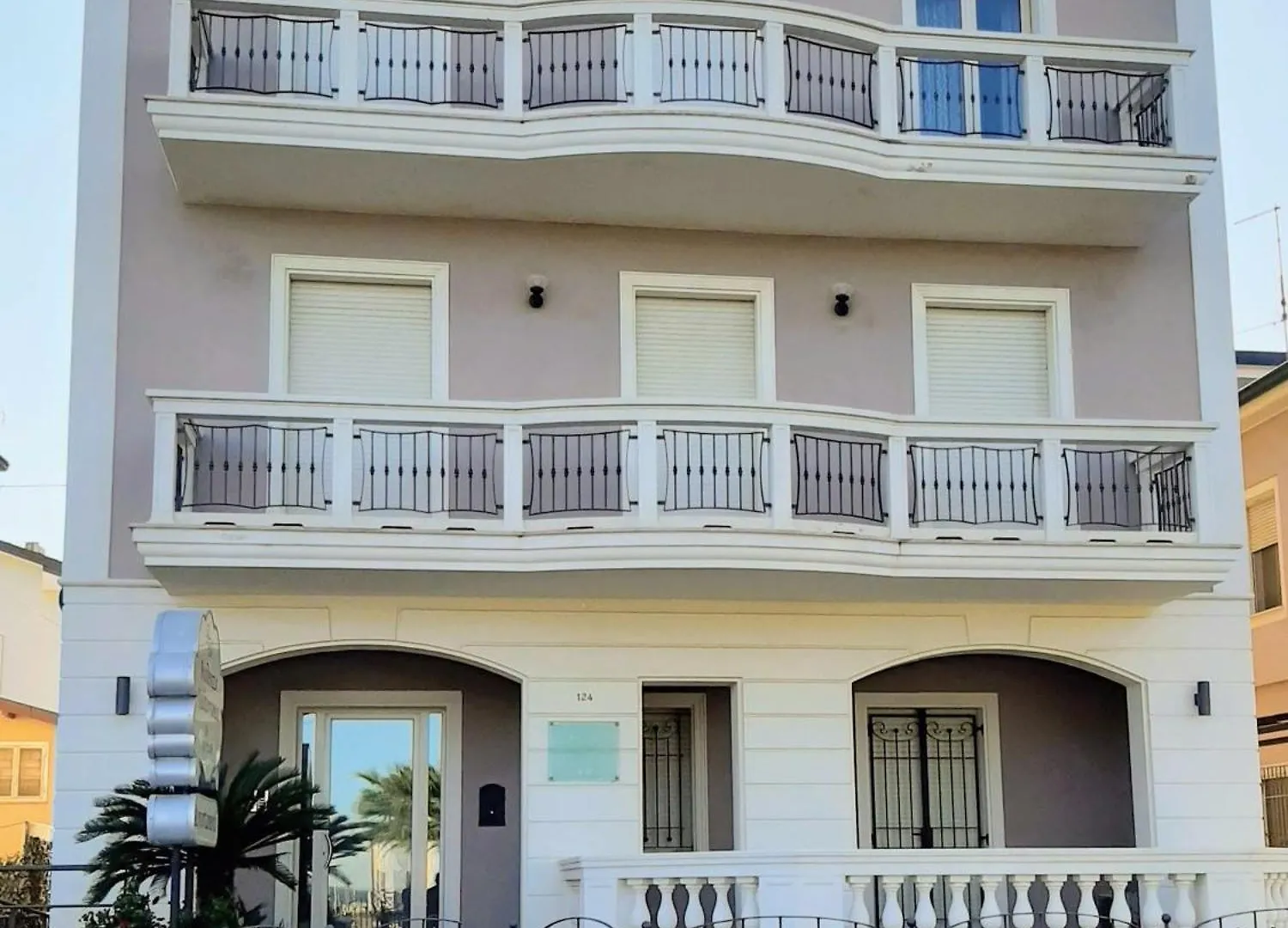 Residenza Mediterranea Apartments location